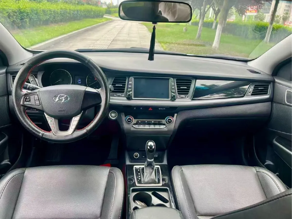 2017 Hyundai Mistra 1.8L 143HP L4 6AT,autocango,china used car exporter,china ev exporter,chinese used car exporter,chinese used ev exporter