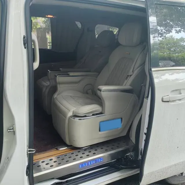 2021 Buick GL8 2.0T 237HP L4 9AT,autocango,china used car exporter,china ev exporter,chinese used car exporter,chinese used ev exporter