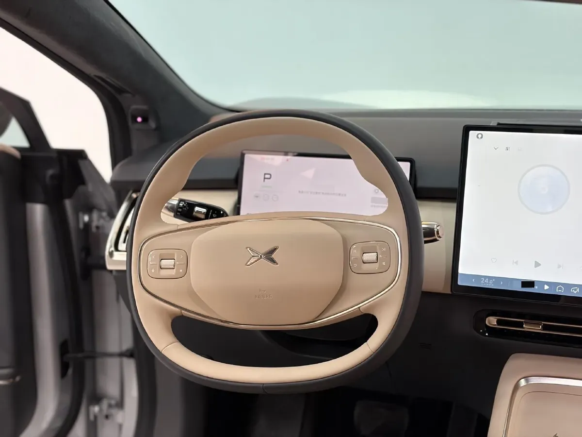 2024 Xpeng P7+ BEV 60.7KWH,autocango,china used car exporter,china ev exporter,chinese used car exporter,chinese used ev exporter