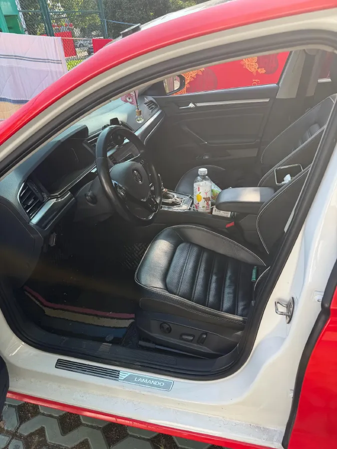 2021 Volkswagen T-Roc 1.4T 150HP L4 7DCT,autocango,china used car exporter,china ev exporter,chinese used car exporter,chinese used ev exporter