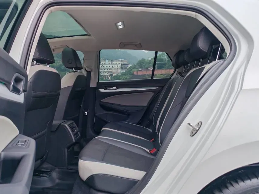 2021 Volkswagen Golf 1.4T 150HP L4 7DCT,autocango,china used car exporter,china ev exporter,chinese used car exporter,chinese used ev exporter