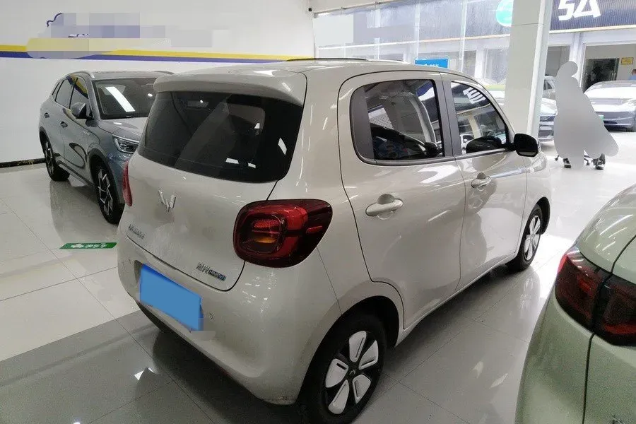 2025 WuLing HongGuang MINI EV BEV 16.2KWH,autocango,china used car exporter,china ev exporter,chinese used car exporter,chinese used ev exporter