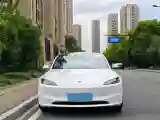 2025 Tesla Model 3 BEV