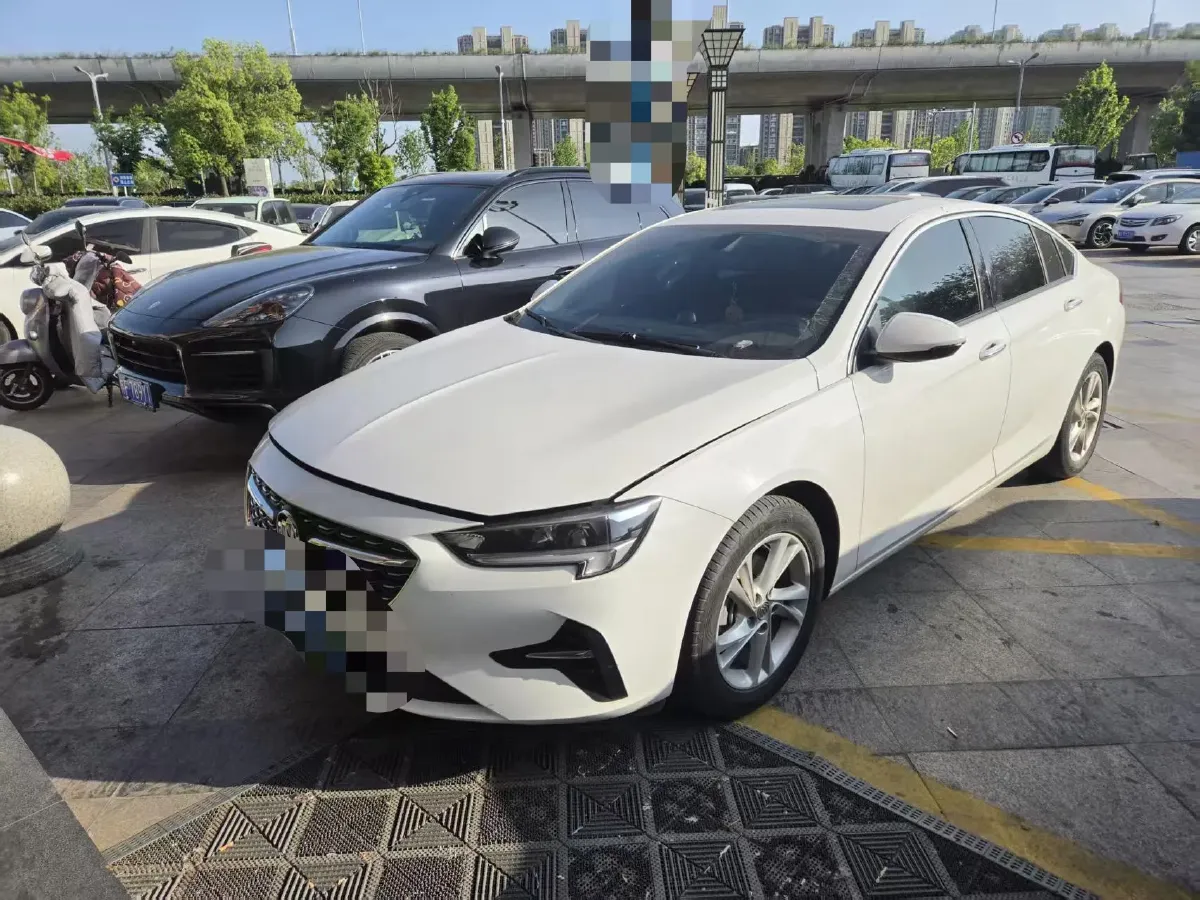 2022 Buick Regal 1.5T 169HP L4 9AT,autocango,china used car exporter,china ev exporter,chinese used car exporter,chinese used ev exporter