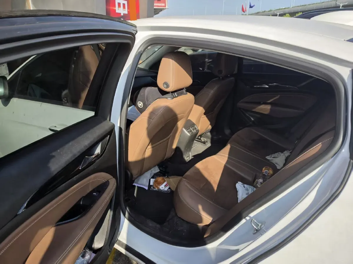 2022 Buick Regal 1.5T 169HP L4 9AT,autocango,china used car exporter,china ev exporter,chinese used car exporter,chinese used ev exporter
