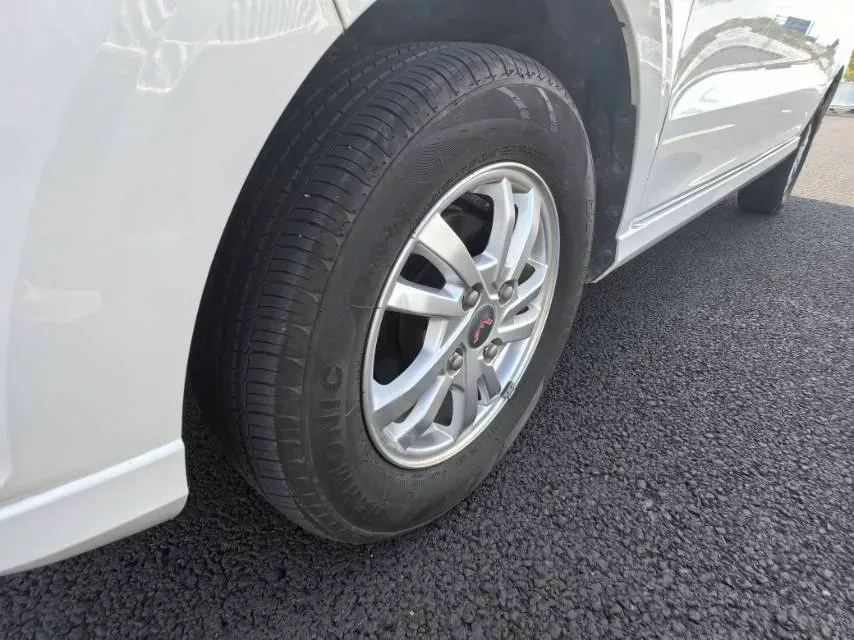 2018 WuLing HongGuang 1.5L 105HP L4 5MT,autocango,china used car exporter,china ev exporter,chinese used car exporter,chinese used ev exporter
