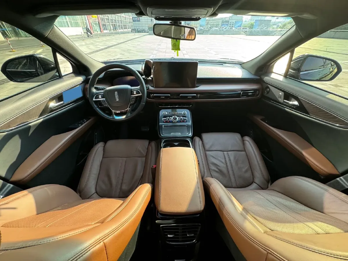2021 Lincoln Nautilus 2.7T 322HP V6 8AT,autocango,china used car exporter,china ev exporter,chinese used car exporter,chinese used ev exporter