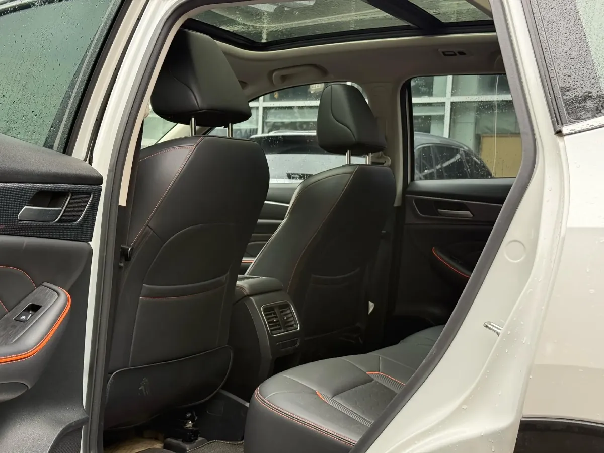 2021 Haval F7 2.0T 224HP L4 7DCT,autocango,china used car exporter,china ev exporter,chinese used car exporter,chinese used ev exporter