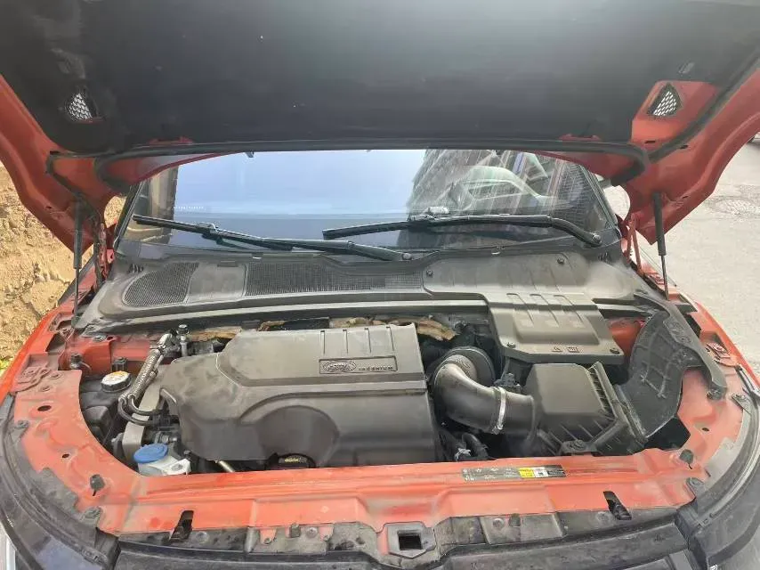 2018 Land Rover Discovery 2.0T 300HP L4 8AT,autocango,china used car exporter,china ev exporter,chinese used car exporter,chinese used ev exporter