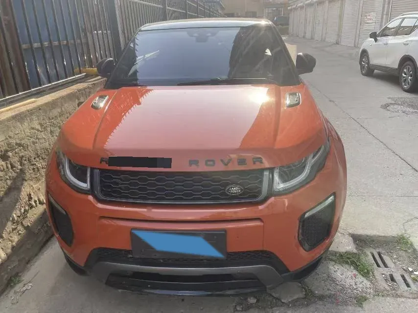 2018 Land Rover Discovery 2.0T 300HP L4 8AT,autocango,china used car exporter,china ev exporter,chinese used car exporter,chinese used ev exporter