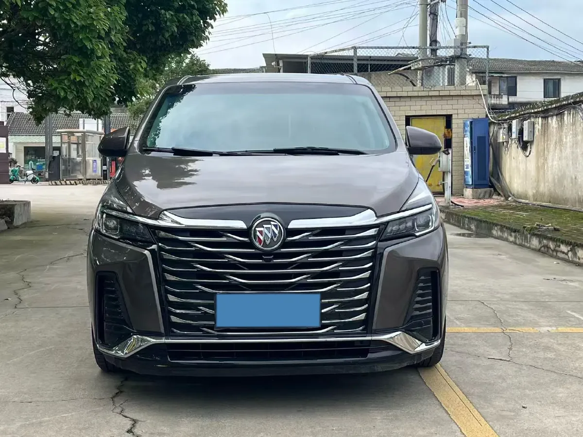2023 Buick GL8 2.0T 237HP L4 9AT,autocango,china used car exporter,china ev exporter,chinese used car exporter,chinese used ev exporter