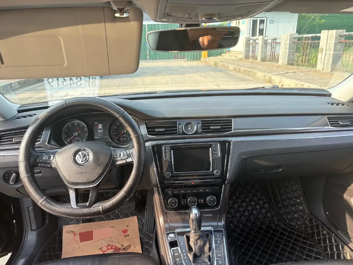 2017 Volkswagen Passat 1.8T 180HP L4 7DCT,autocango,china used car exporter,china ev exporter,chinese used car exporter,chinese used ev exporter
