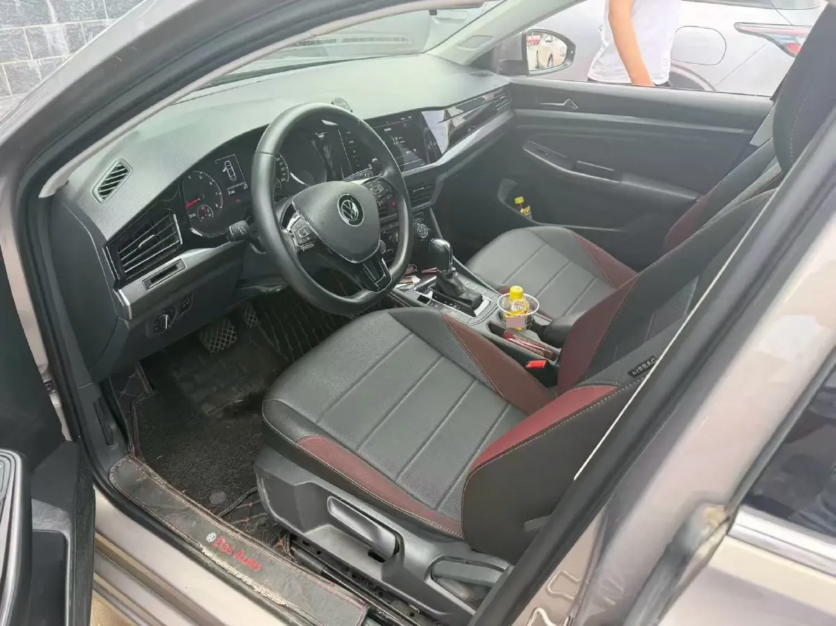 2021 Volkswagen Bora 1.5L 113HP L4 6AT,autocango,china used car exporter,china ev exporter,chinese used car exporter,chinese used ev exporter