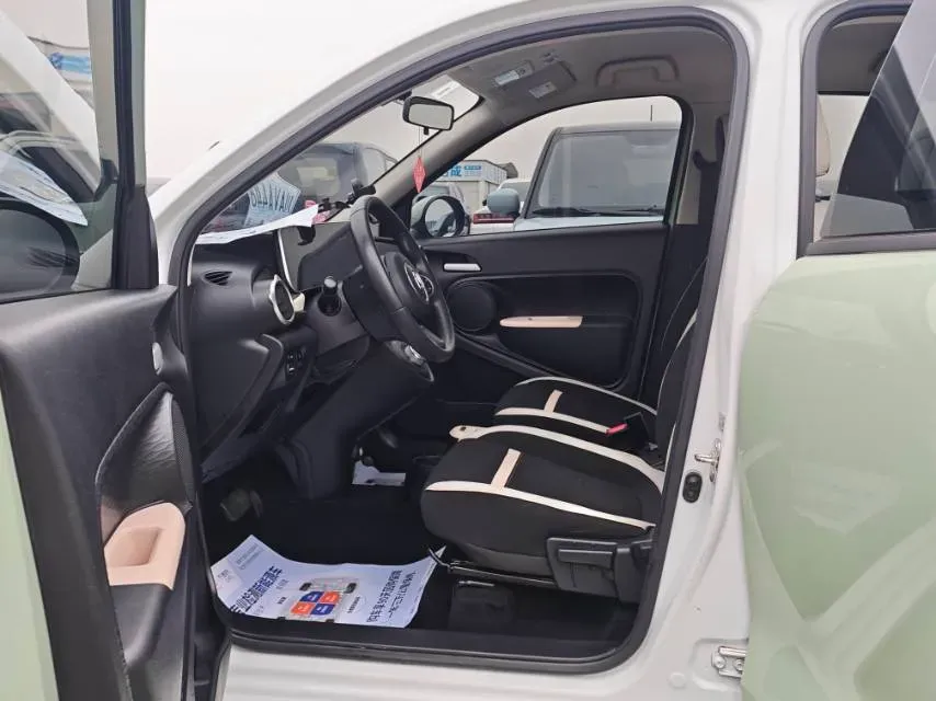 2022 DongFeng Fengon Fengon 500 1.5T 150HP L4 CVT,autocango,china used car exporter,china ev exporter,chinese used car exporter,chinese used ev exporter