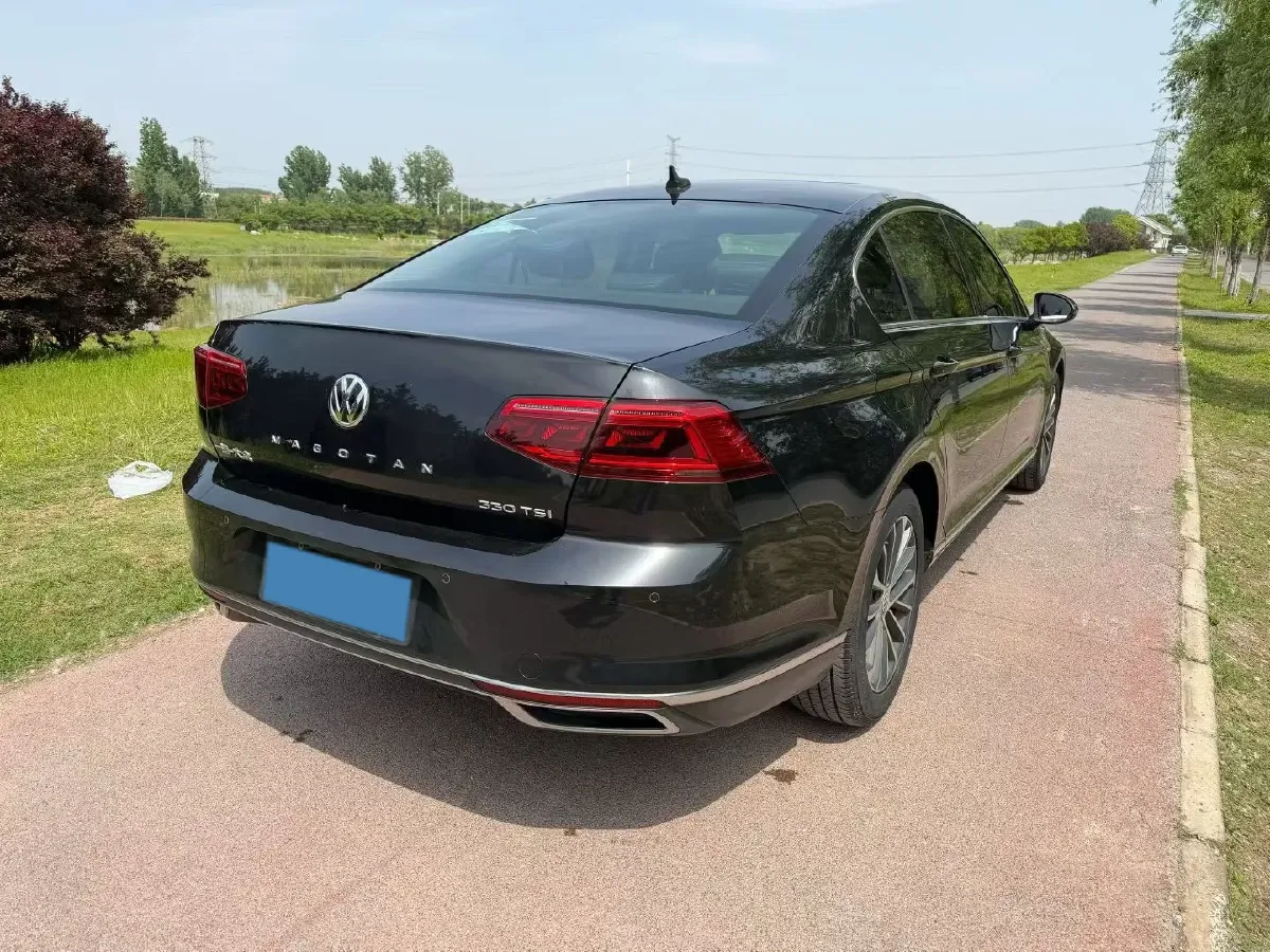 2020 Volkswagen Magotan 2.0T 186HP L4 7DCT,autocango,china used car exporter,china ev exporter,chinese used car exporter,chinese used ev exporter