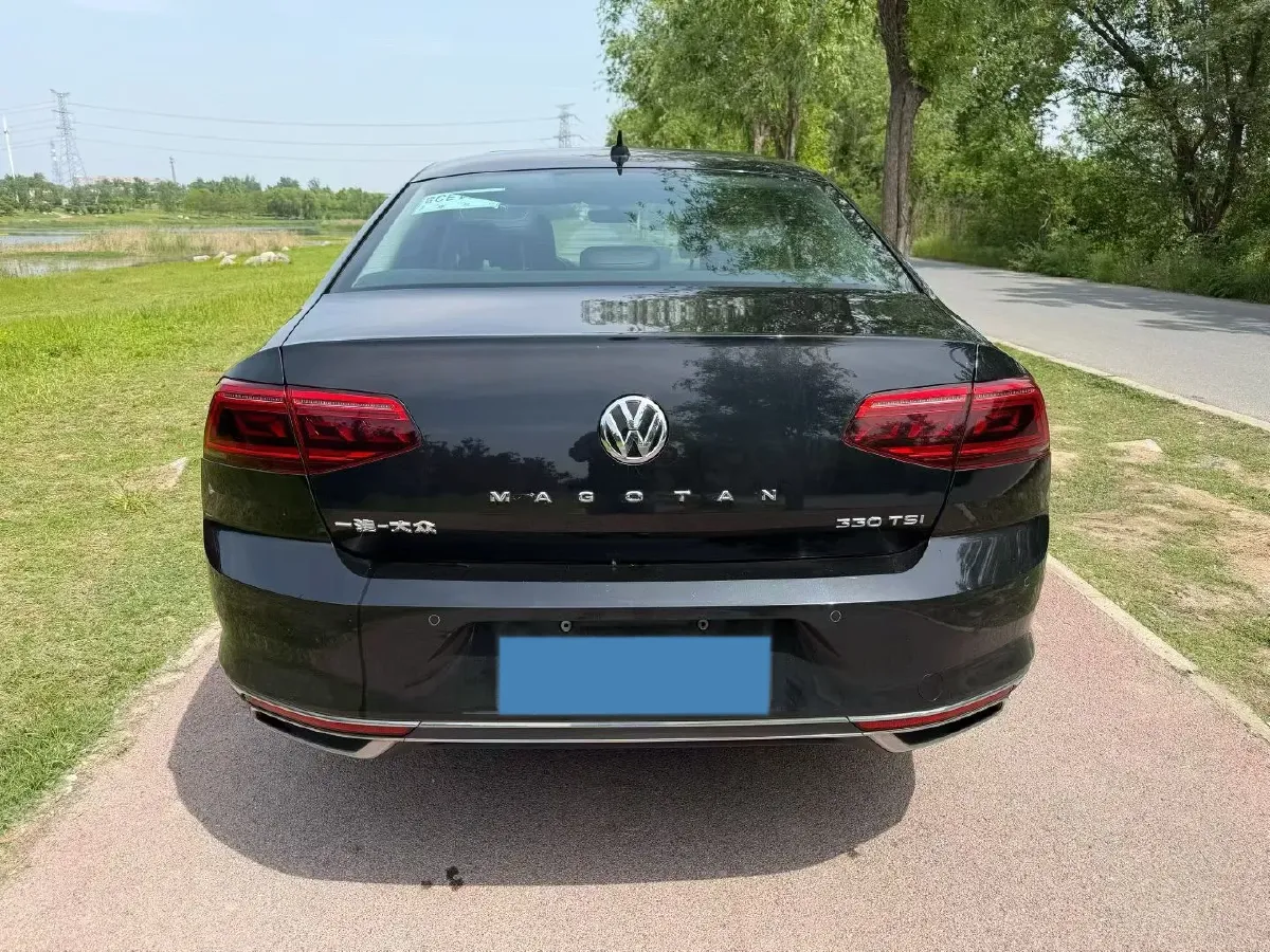 2020 Volkswagen Magotan 2.0T 186HP L4 7DCT,autocango,china used car exporter,china ev exporter,chinese used car exporter,chinese used ev exporter
