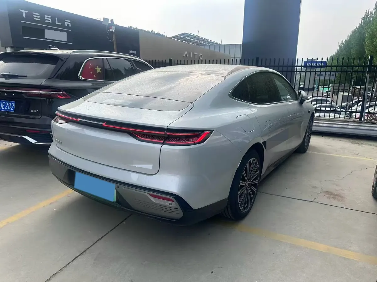 2025 Geely Galaxy Starshine 8 1.5L 112HP L4 1DHT PHEV,autocango,china used car exporter,china ev exporter,chinese used car exporter,chinese used ev exporter