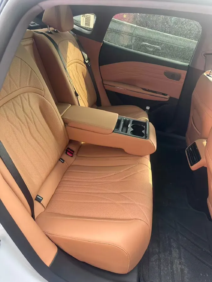 2025 Geely Galaxy Starshine 8 1.5L 112HP L4 1DHT PHEV,autocango,china used car exporter,china ev exporter,chinese used car exporter,chinese used ev exporter