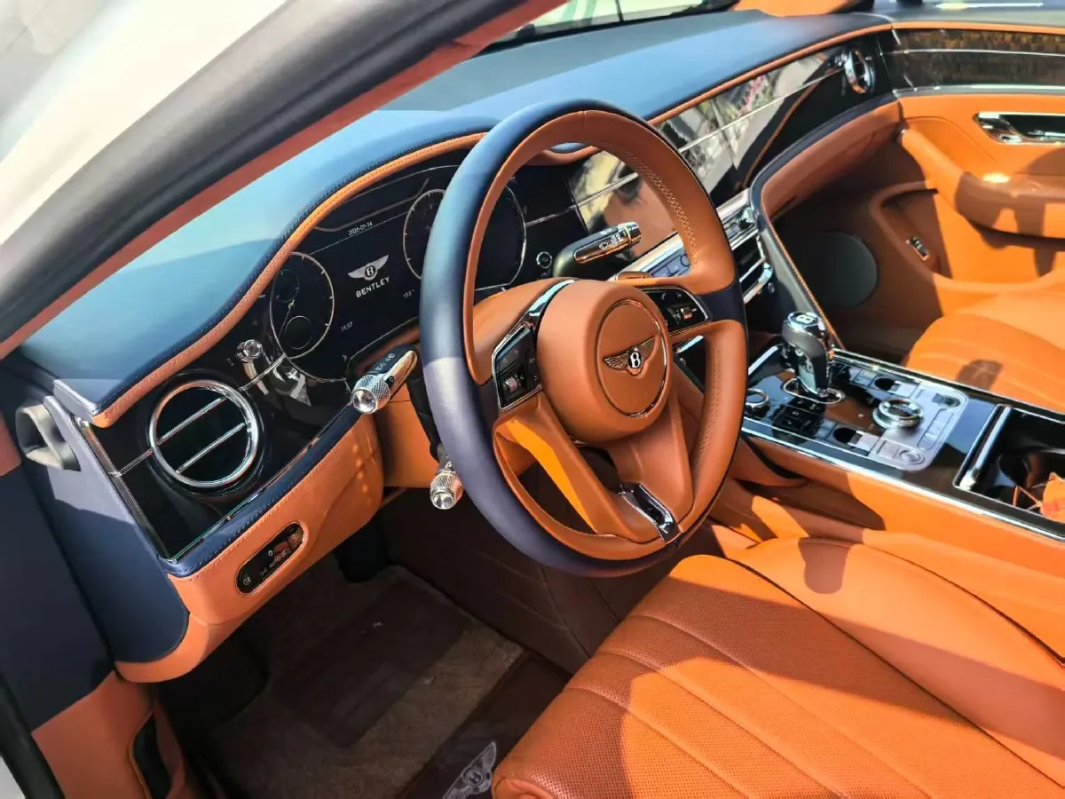 2020 Bentley Flying Spur 6.0T 635HP W12 8DCT,autocango,china used car exporter,china ev exporter,chinese used car exporter,chinese used ev exporter