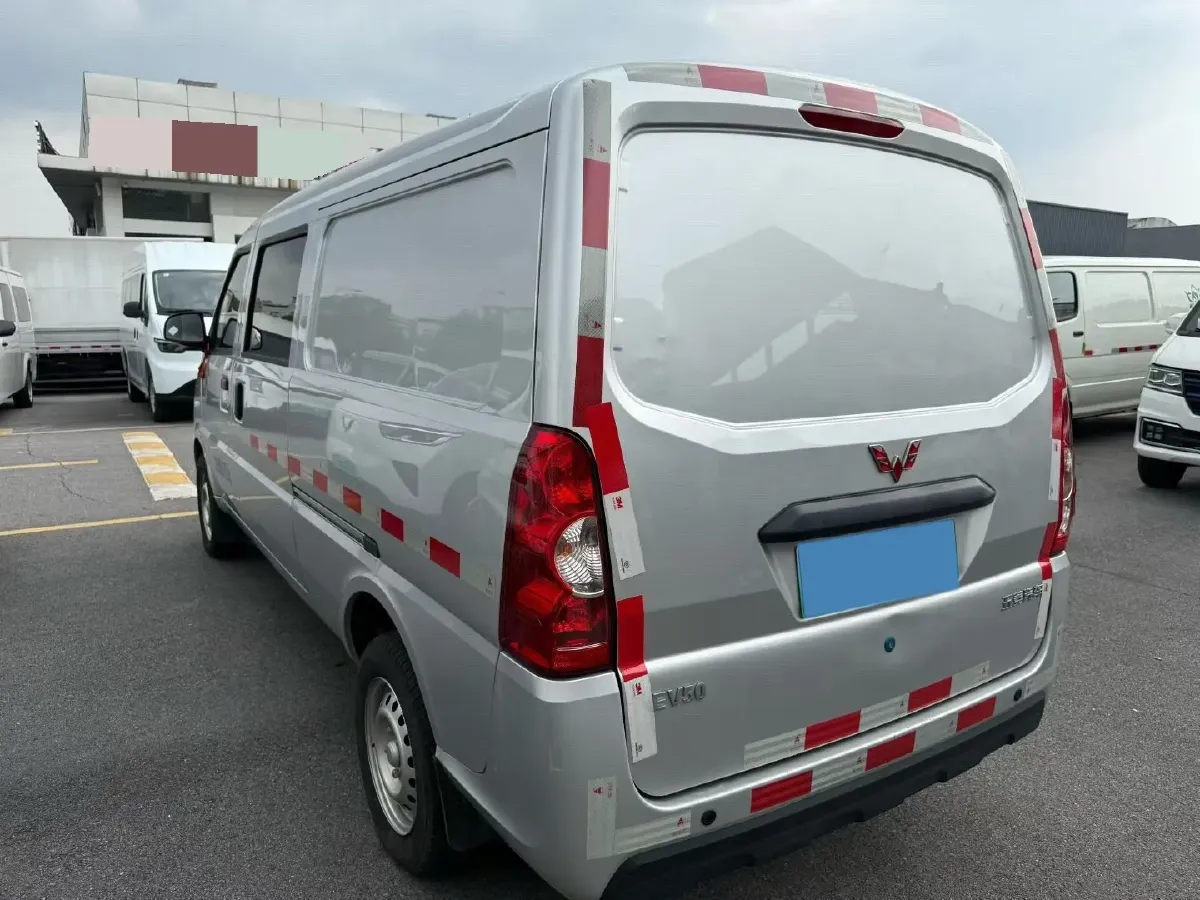 2021 WuLing EV50 BEV 41.86KWH,autocango,china used car exporter,china ev exporter,chinese used car exporter,chinese used ev exporter