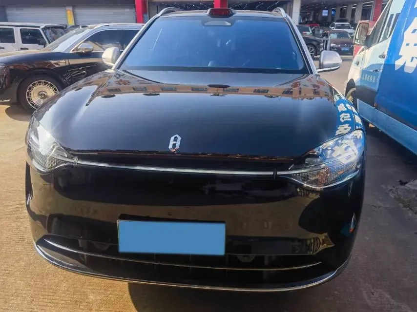 2024 AITO AITO M9 1.5T 152HP L4 REEV 42KWH,autocango,china used car exporter,china ev exporter,chinese used car exporter,chinese used ev exporter