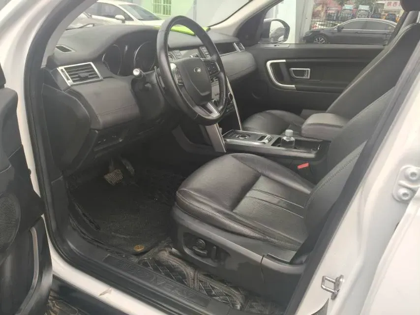 2018 Land Rover Discovery Sport 2.0T 241HP L4 9AT,autocango,china used car exporter,china ev exporter,chinese used car exporter,chinese used ev exporter