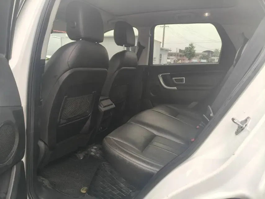2018 Land Rover Discovery Sport 2.0T 241HP L4 9AT,autocango,china used car exporter,china ev exporter,chinese used car exporter,chinese used ev exporter
