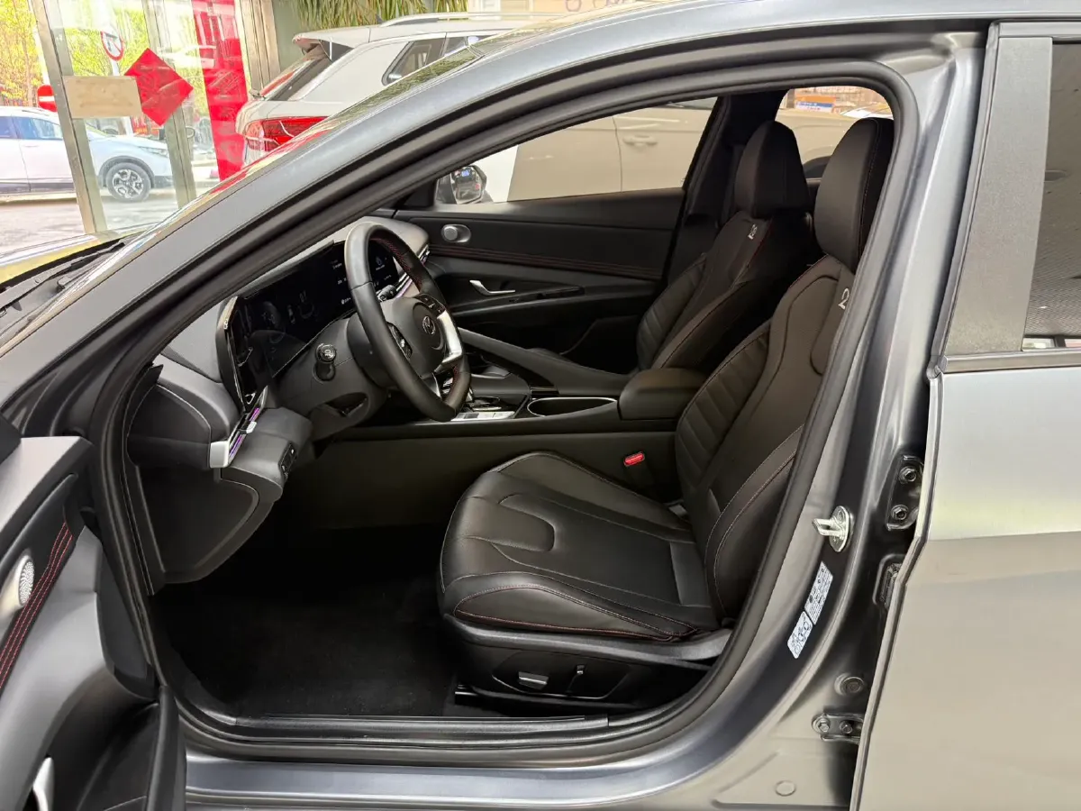 2022 Hyundai Elantra 1.5L 115HP L4 CVT,autocango,china used car exporter,china ev exporter,chinese used car exporter,chinese used ev exporter
