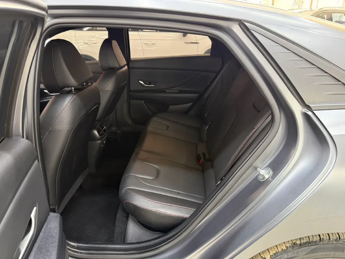 2022 Hyundai Elantra 1.5L 115HP L4 CVT,autocango,china used car exporter,china ev exporter,chinese used car exporter,chinese used ev exporter