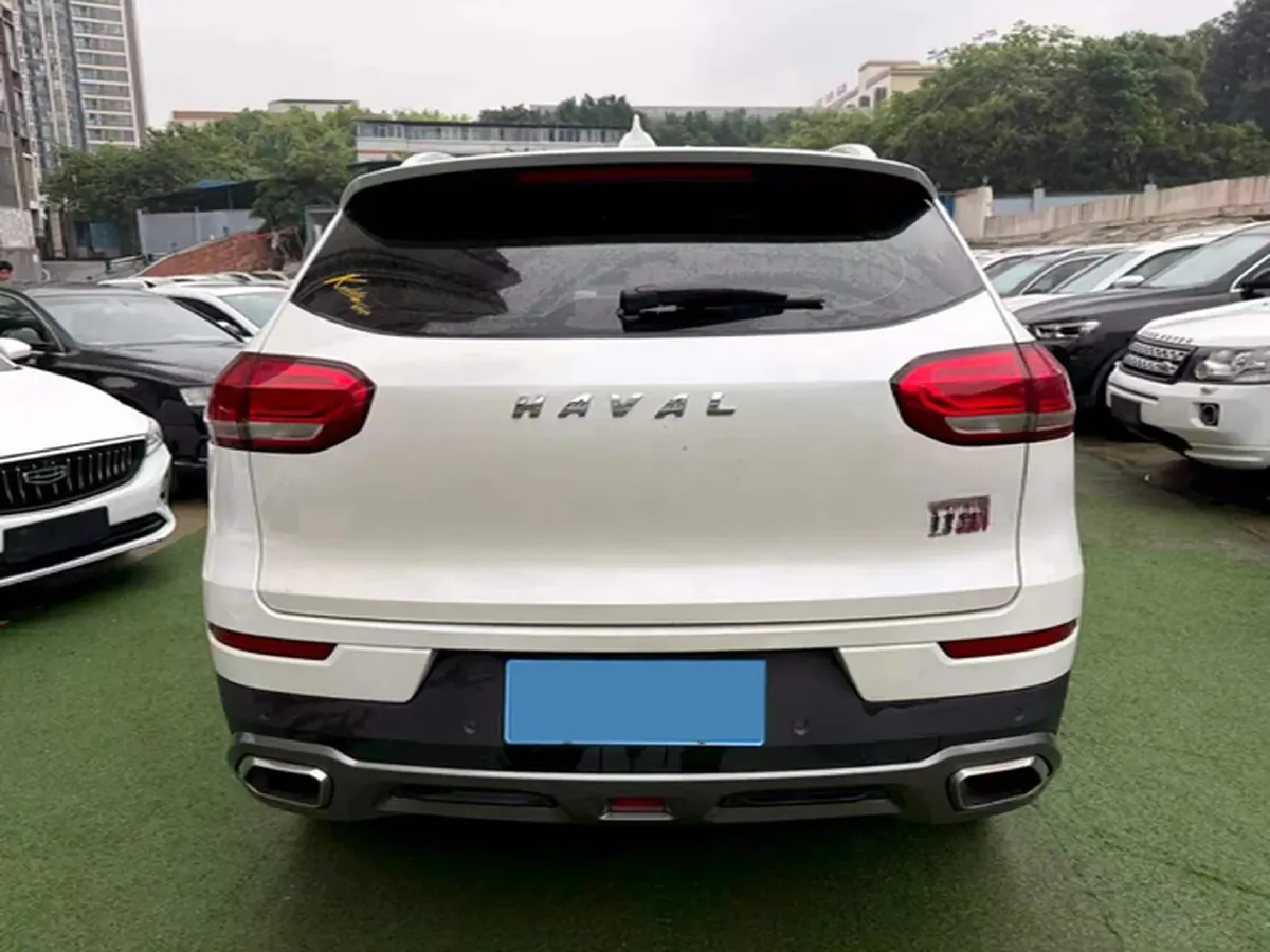 2017 Haval H6 2.0T 197HP L4 7DCT,autocango,china used car exporter,china ev exporter,chinese used car exporter,chinese used ev exporter