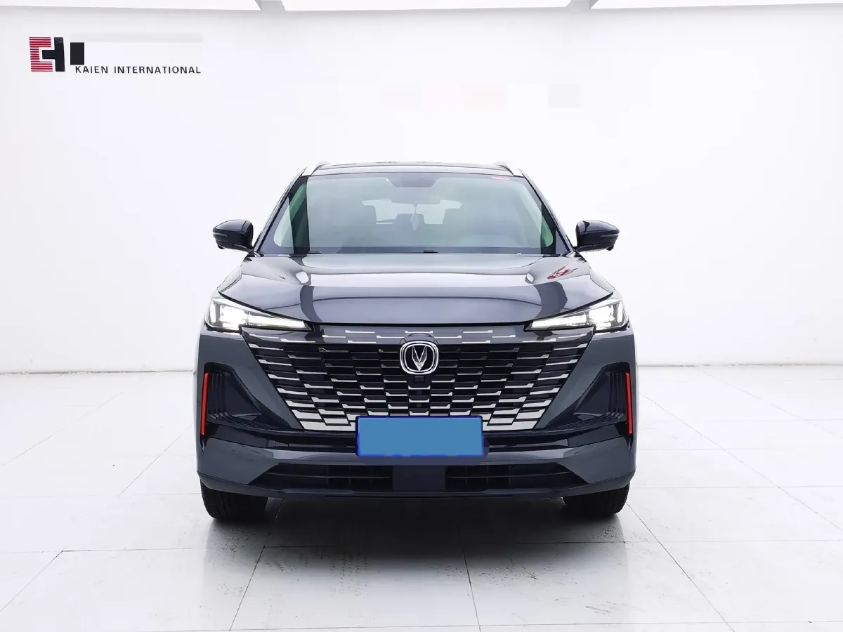 2022 ChangAn CS55 Plus 1.5T 180HP L4 7DCT,autocango,china used car exporter,china ev exporter,chinese used car exporter,chinese used ev exporter