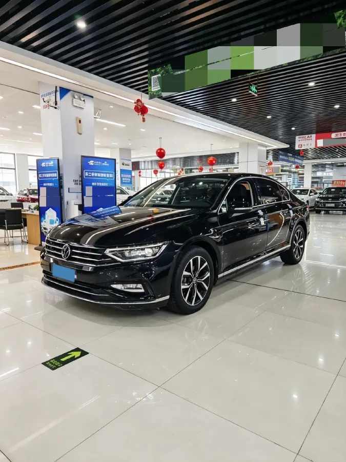2020 Volkswagen Magotan 2.0T 186HP L4 7DCT,autocango,china used car exporter,china ev exporter,chinese used car exporter,chinese used ev exporter