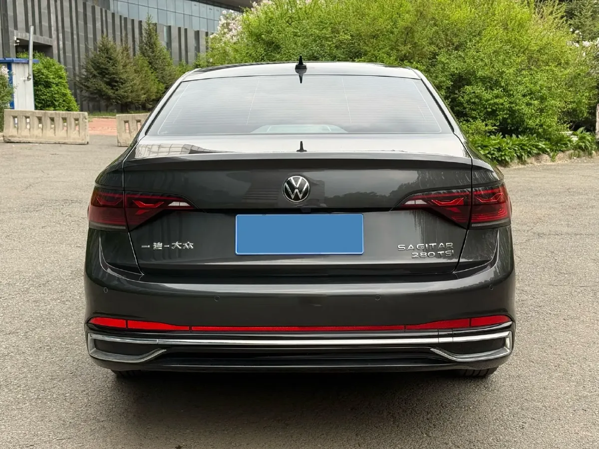 2023 Volkswagen Sagitar 1.4T 150HP L4 7DCT,autocango,china used car exporter,china ev exporter,chinese used car exporter,chinese used ev exporter