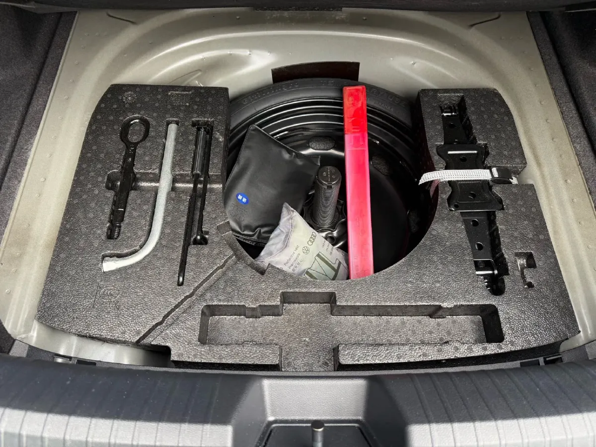 2023 Volkswagen Sagitar 1.4T 150HP L4 7DCT,autocango,china used car exporter,china ev exporter,chinese used car exporter,chinese used ev exporter