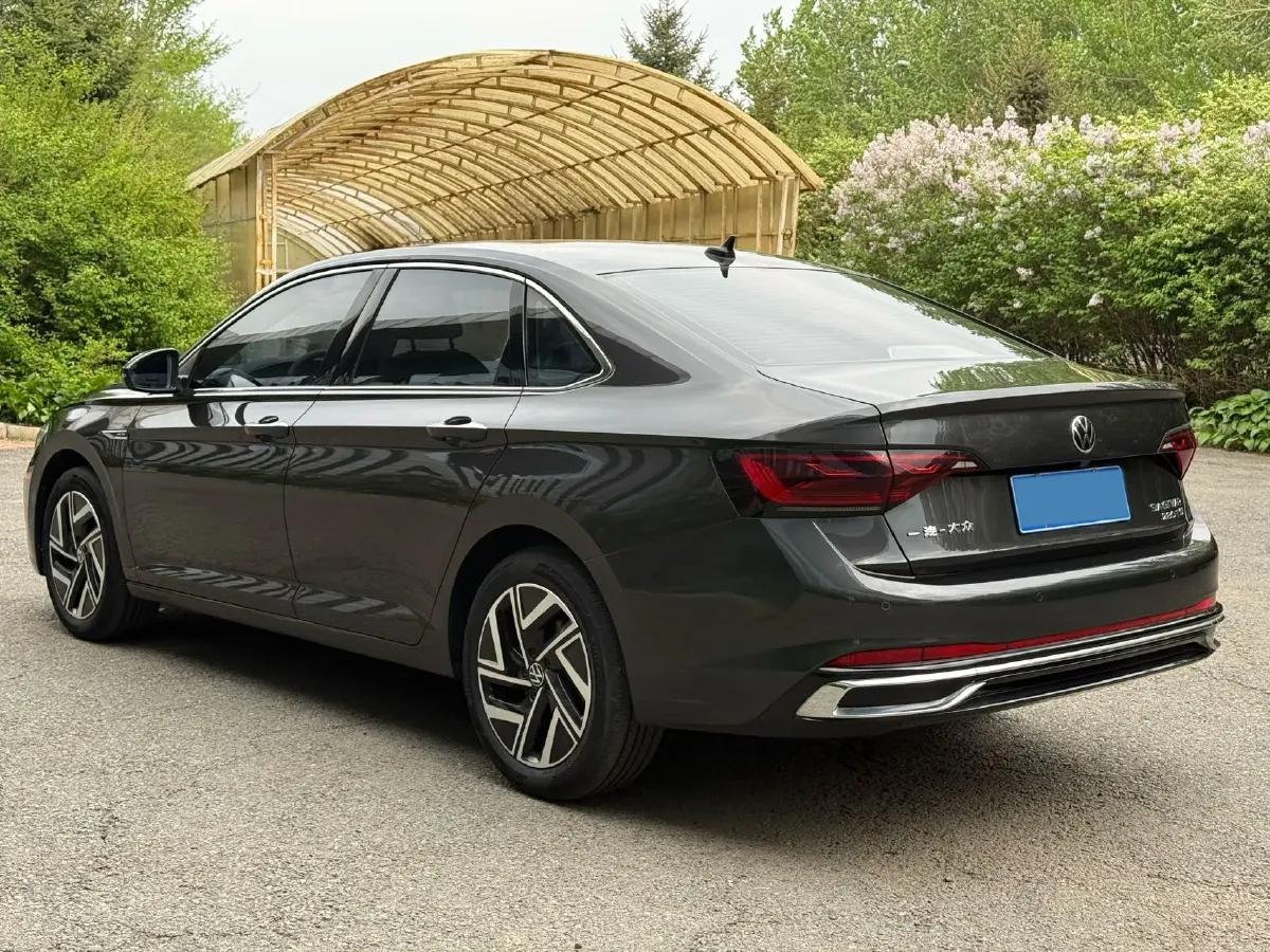 2023 Volkswagen Sagitar 1.4T 150HP L4 7DCT,autocango,china used car exporter,china ev exporter,chinese used car exporter,chinese used ev exporter