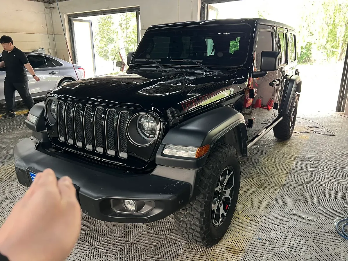 2021 Jeep Wrangler 2.0T 266HP L4 8AT,autocango,china used car exporter,china ev exporter,chinese used car exporter,chinese used ev exporter
