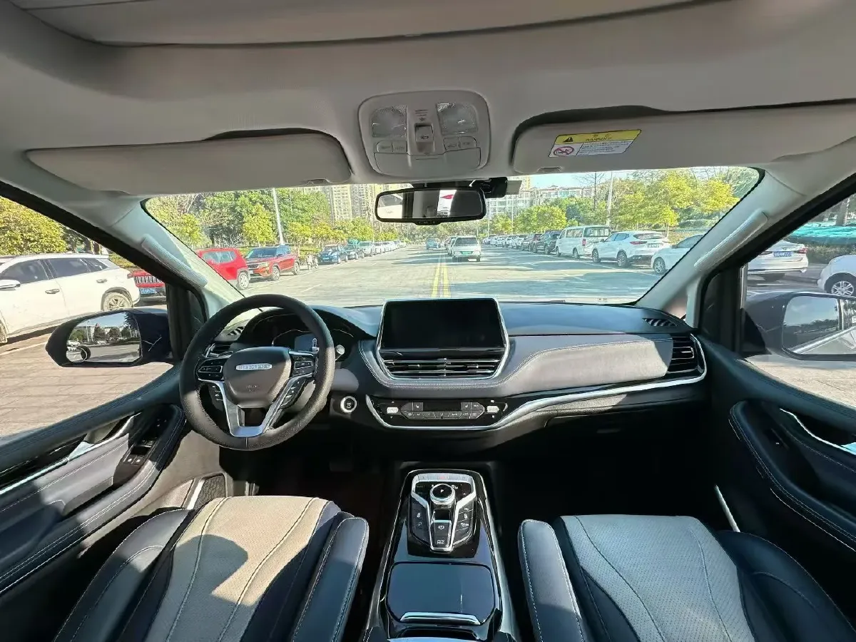 2020 MAXUS G20 2.0T 224HP L4 8AT,autocango,china used car exporter,china ev exporter,chinese used car exporter,chinese used ev exporter