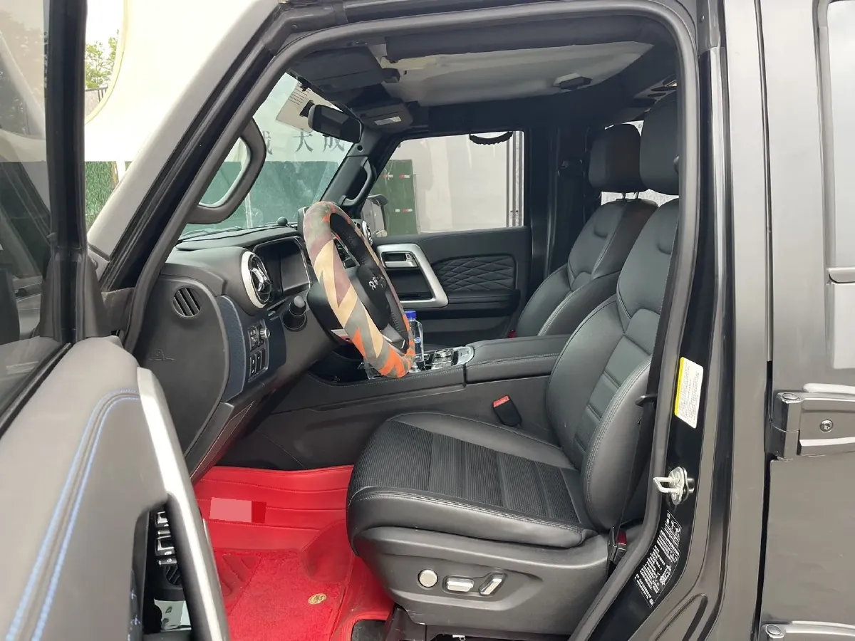 2024 Beijing BJ40 2.0T 163HP L4 8AT,autocango,china used car exporter,china ev exporter,chinese used car exporter,chinese used ev exporter