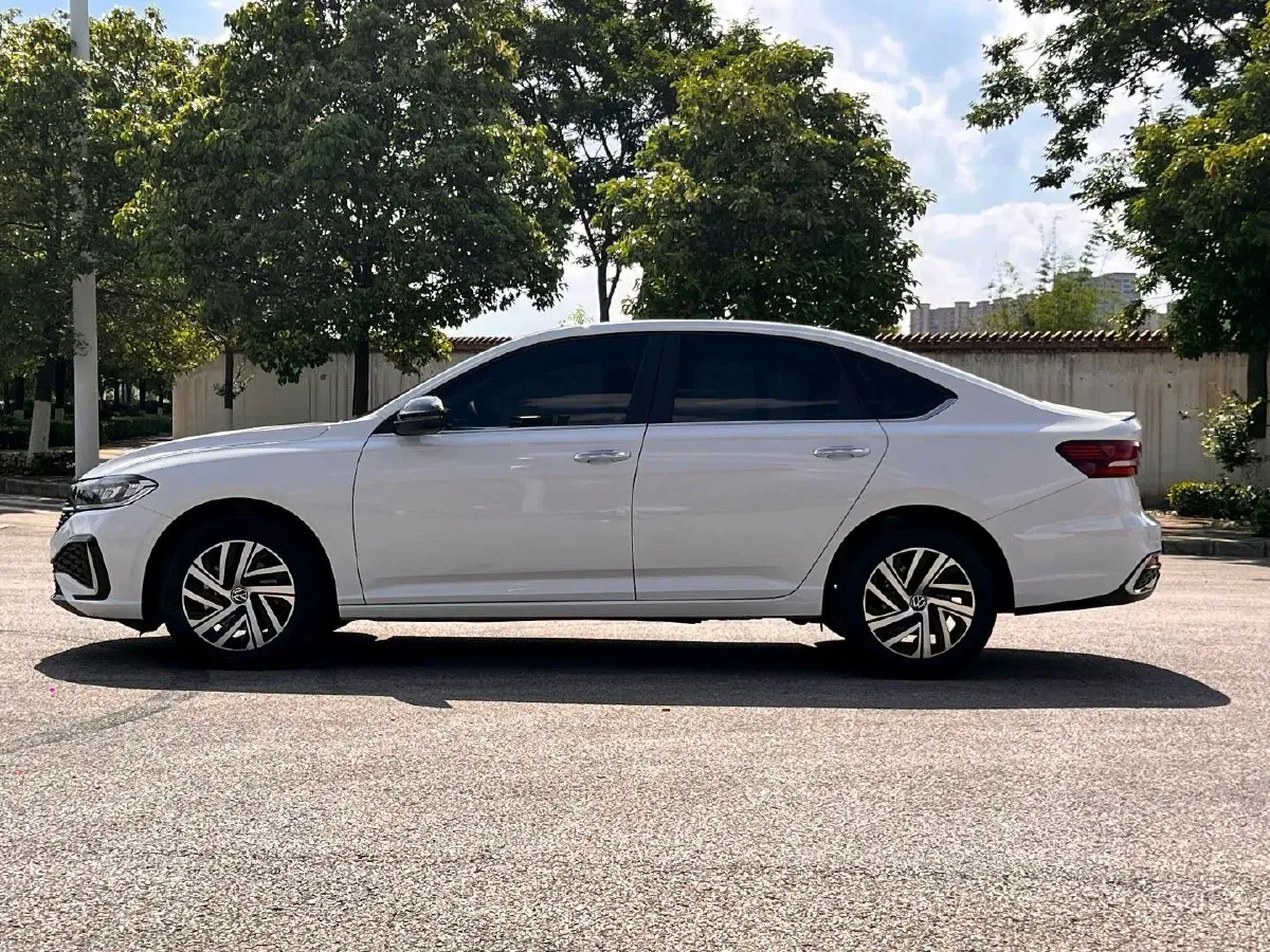 2024 Volkswagen Lavida 1.5T 160HP L4 7DCT,autocango,china used car exporter,china ev exporter,chinese used car exporter,chinese used ev exporter