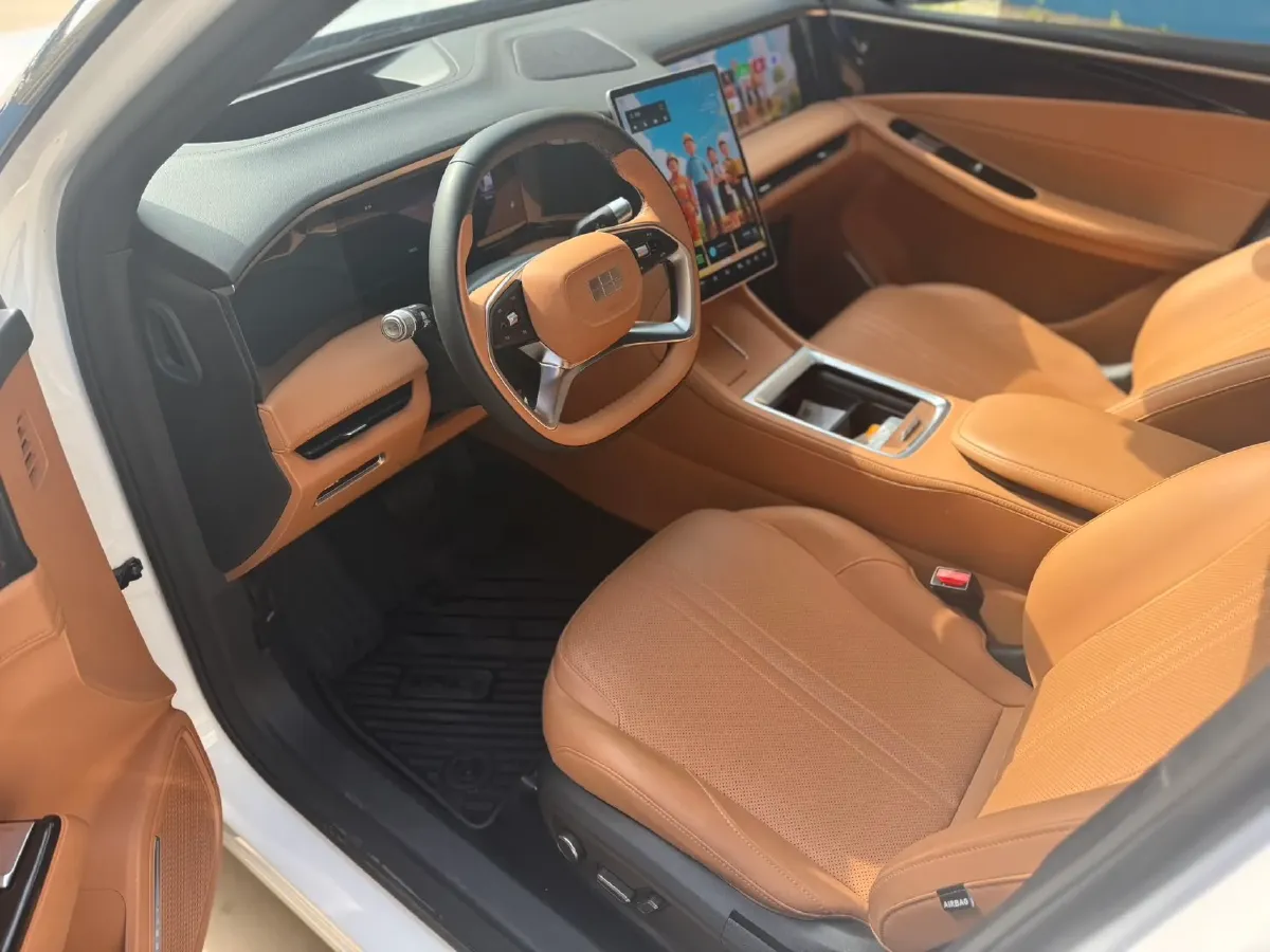 2025 Geely Galaxy L7 1.5L 112HP L4 1DHT PHEV 18.4KWH,autocango,china used car exporter,china ev exporter,chinese used car exporter,chinese used ev exporter