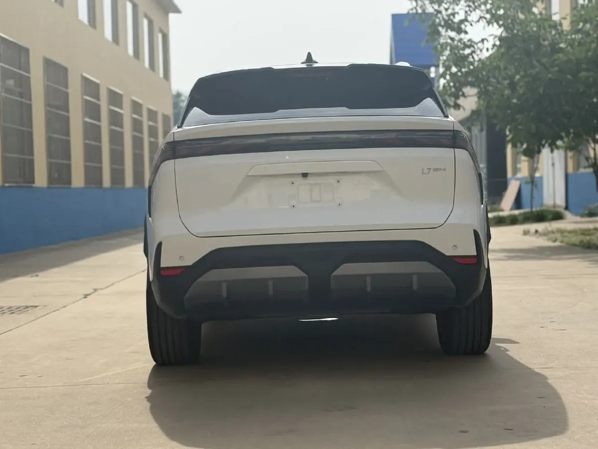 2025 Geely Galaxy L7 1.5L 112HP L4 1DHT PHEV 18.4KWH,autocango,china used car exporter,china ev exporter,chinese used car exporter,chinese used ev exporter