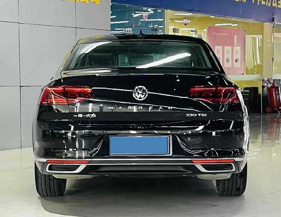 2020 Volkswagen Magotan 2.0T 186HP L4 7DCT,autocango,china used car exporter,china ev exporter,chinese used car exporter,chinese used ev exporter