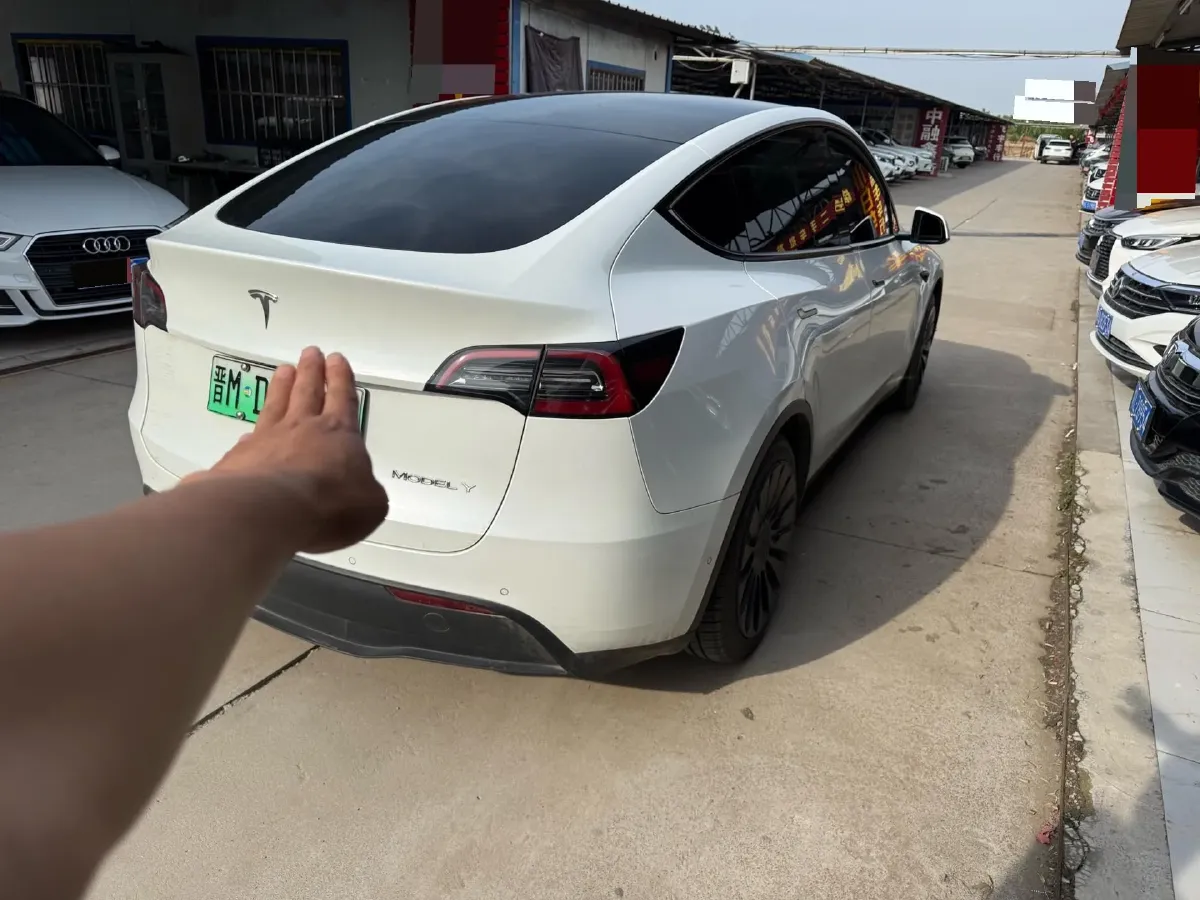 2022 Tesla Model Y BEV 60KWH,autocango,china used car exporter,china ev exporter,chinese used car exporter,chinese used ev exporter