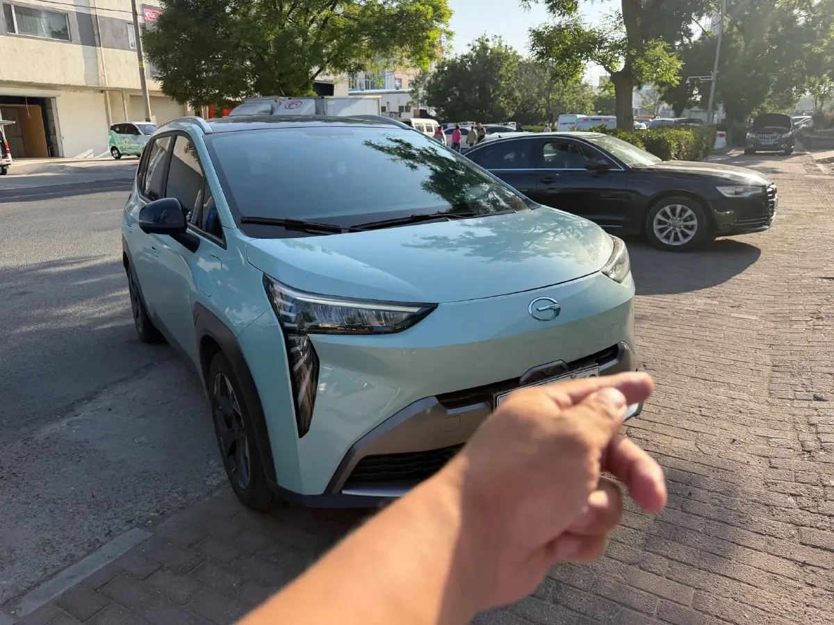 2022 Geely Okavango 1.8T 184HP L4 7DCT,autocango,china used car exporter,china ev exporter,chinese used car exporter,chinese used ev exporter