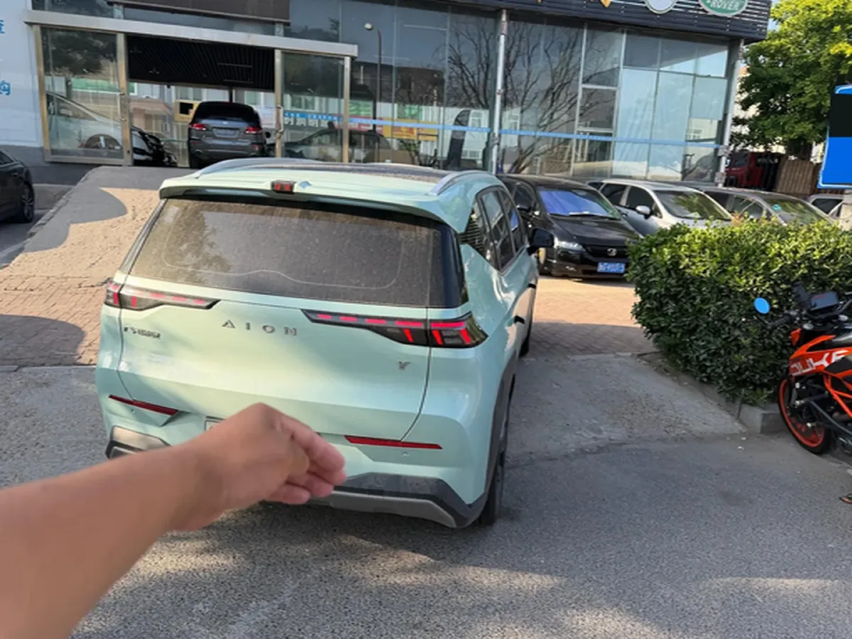 2022 Geely Okavango 1.8T 184HP L4 7DCT,autocango,china used car exporter,china ev exporter,chinese used car exporter,chinese used ev exporter