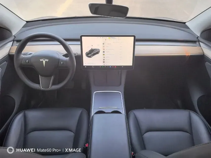 2022 Tesla Model Y BEV 60KWH,autocango,china used car exporter,china ev exporter,chinese used car exporter,chinese used ev exporter