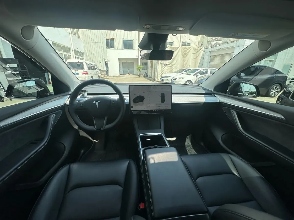 2024 Iveco OuSheng BEV 77.28KWH,autocango,china used car exporter,china ev exporter,chinese used car exporter,chinese used ev exporter