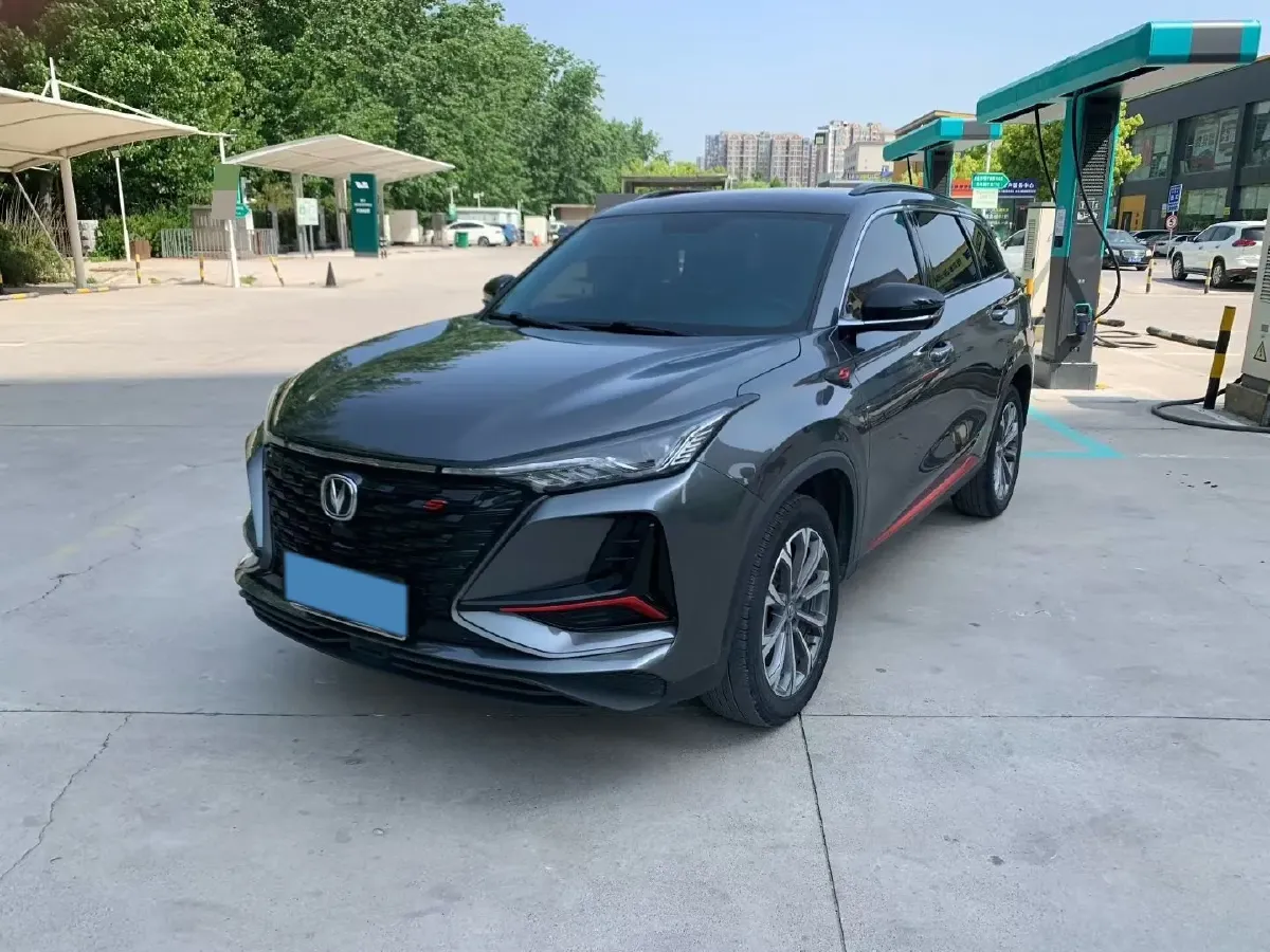 2022 ChangAn CS75 Plus 2.0T 233HP L4 8AT,autocango,china used car exporter,china ev exporter,chinese used car exporter,chinese used ev exporter