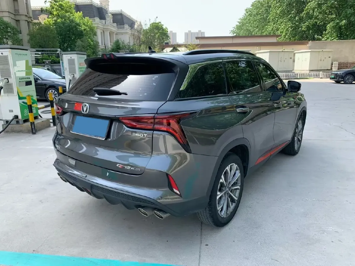 2022 ChangAn CS75 Plus 2.0T 233HP L4 8AT,autocango,china used car exporter,china ev exporter,chinese used car exporter,chinese used ev exporter