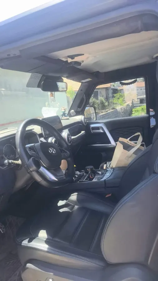 2019 Beijing BJ40 2.3T 231HP L4 6AT,autocango,china used car exporter,china ev exporter,chinese used car exporter,chinese used ev exporter